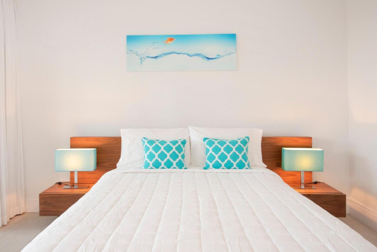 Beach Living At Island Pine Villas Blse George Town Buitenkant foto